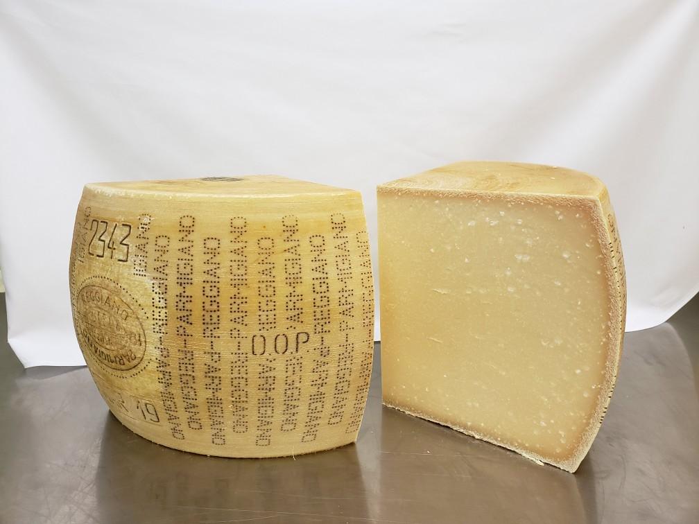 Peacock Cheese - Parmigiano Reggiano 1/4 Wheel